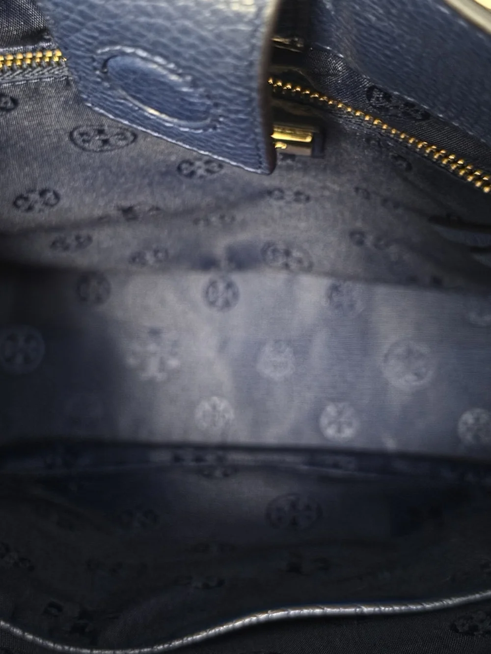 Tory Burch Navy Pebbled Leather Messenger Crossbody